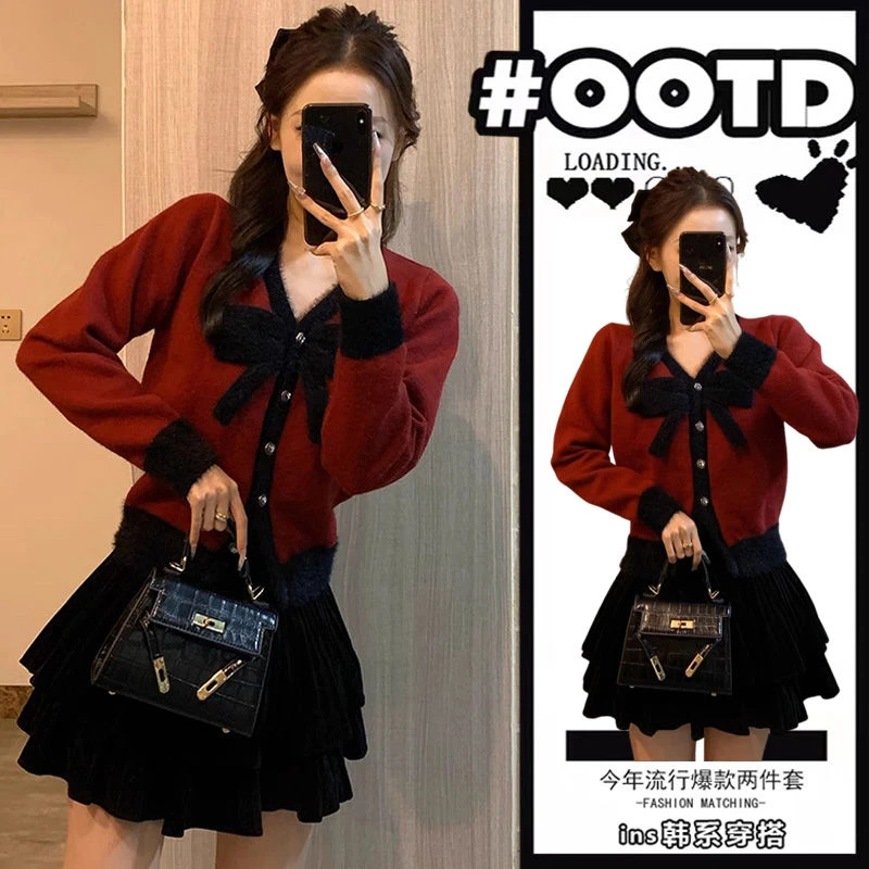 2025新款圣诞套装红色V领蝴蝶结撞色针织开衫显瘦蓬蓬短裙两件套