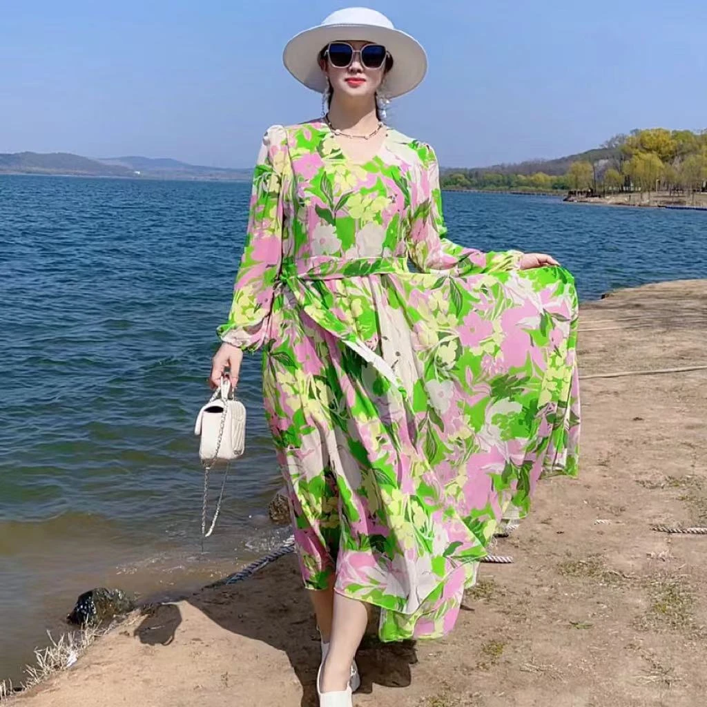 高品雪纺长袖 V领 绑腰带大摆连衣裙高端时尚洋气