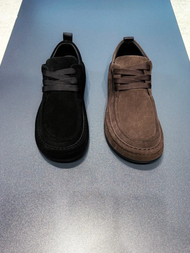 高端品质男鞋 休闲时尚舒适款 磨砂牛皮 双色单款