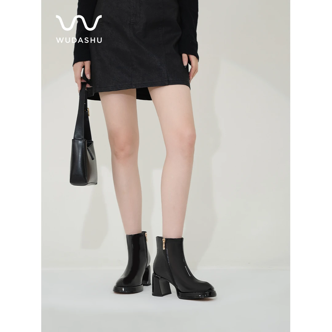 【清仓】秋冬新款真皮厚底粗跟亮皮防水台圆头百搭短靴女52-160