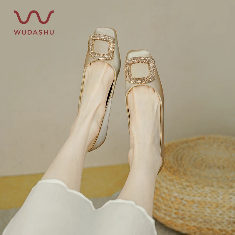 吴大叔春季新款通勤气质浅口方扣水钻方跟女鞋高跟单鞋女20-417