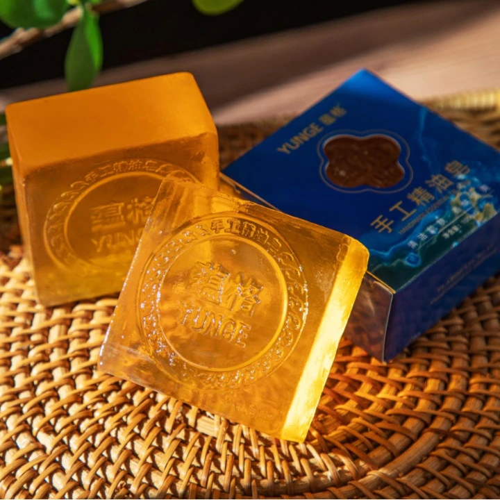 蜂蜜蛋清手工皂天然除螨精油皂控油补水洗脸皂全身沐浴