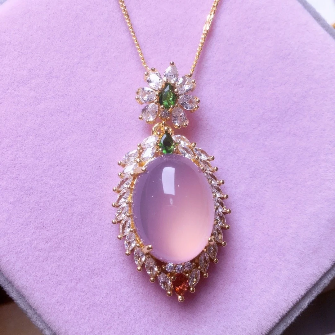 高冰透粉紫色玉髓吊坠鸽子蛋玛瑙玉吊坠轻奢合金镶嵌挂件项链吊坠