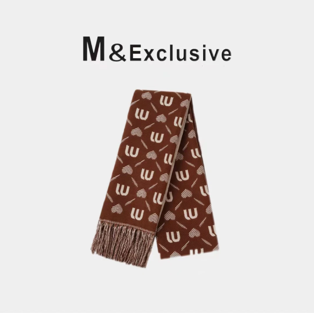 门店1280 M&E 【英国订单】爱心字母长须流苏围巾
