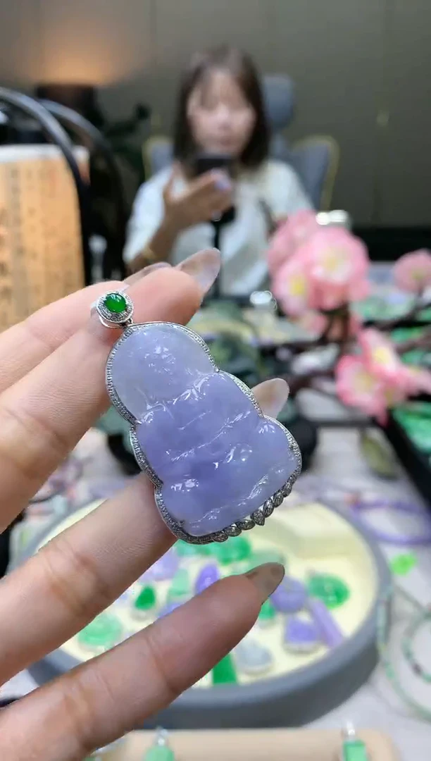 【闪购商品】翡翠项链18K金镶嵌观音