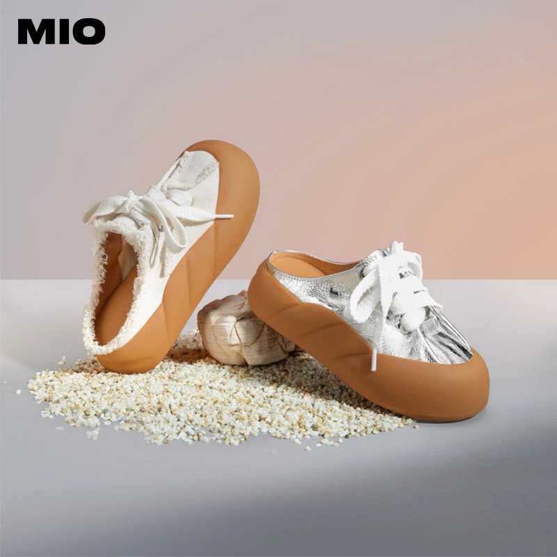 MIO【面包玩家】潮流百搭中跟拼色板鞋复古半拖面包鞋M242223231