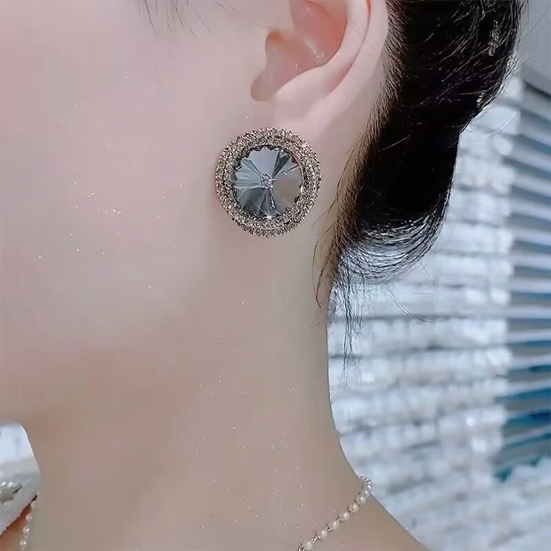 铜合金合成锆石耳饰 独特-尽显高级轻奢时尚贵气十足闪烁耳钉51号