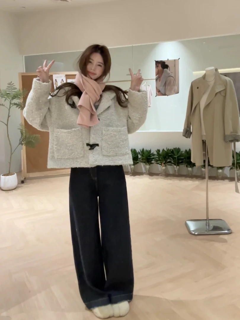 《振豆》24new秋季新款圈圈牛角扣加厚保暖羔羔毛牛角盘扣大衣外套