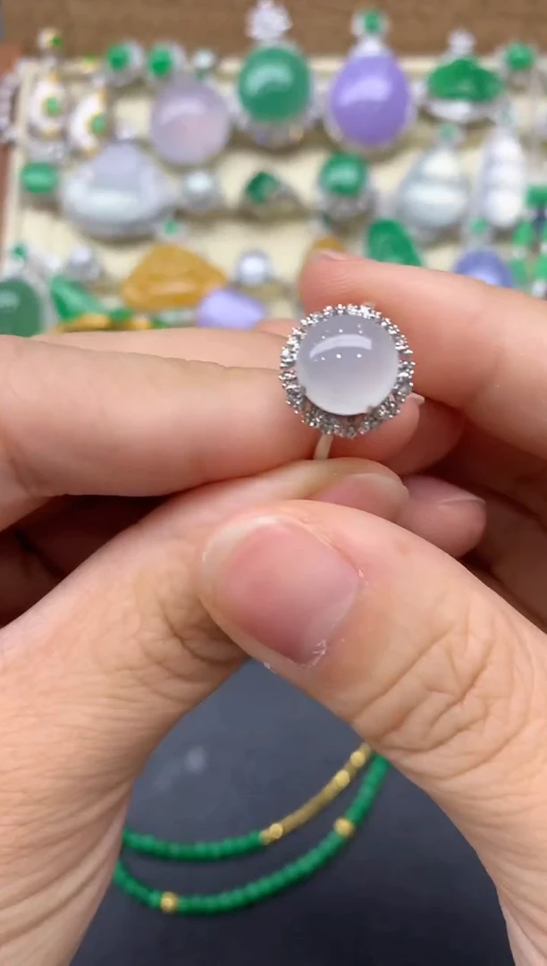 【闪购商品】翡翠戒指18K金镶嵌75-中国好珍宝