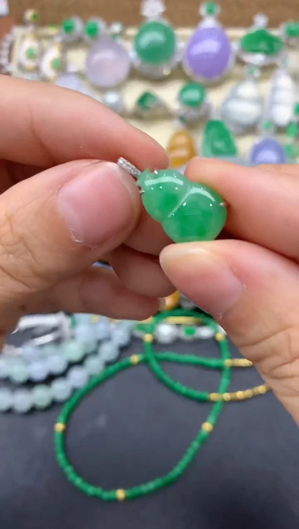 【闪购商品】翡翠颈饰18K金镶嵌372-中国好珍宝