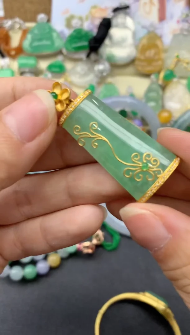 【闪购商品】翡翠颈饰18K金镶嵌533-中国好珍宝