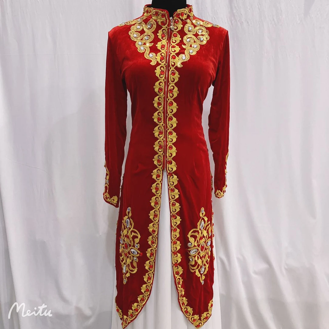 新款金丝绒面料带钻前后四片外衣