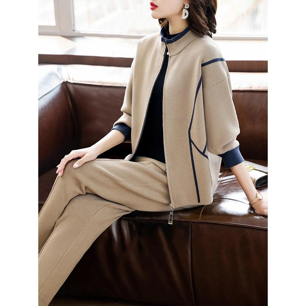 恒 源 祥彩羊妈妈装2024秋季新款休闲运动套装50岁中老年人春秋外