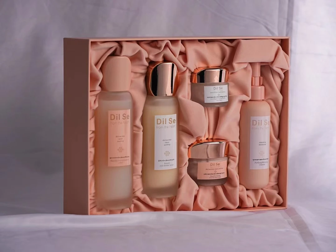 Dil Se from the heart鎏光限定奢宠护肤套盒