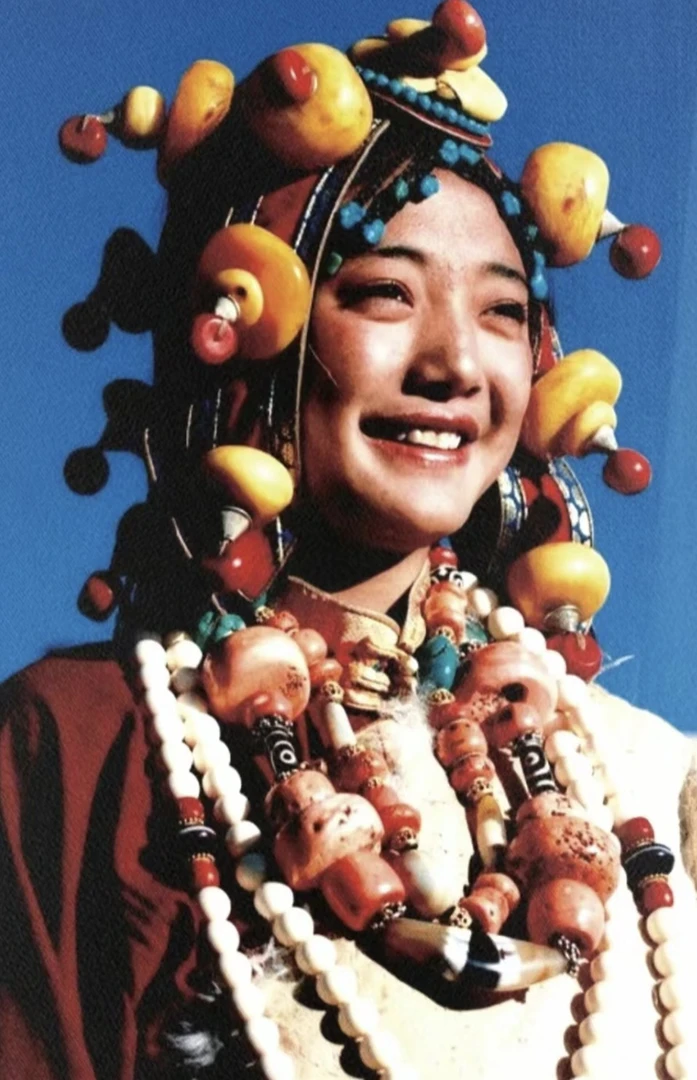 藏地桑吉工艺品文玩