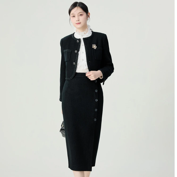 阿玛施AMASS小香风财阀千金显瘦半身裙气质秋冬女装长款黑色面试