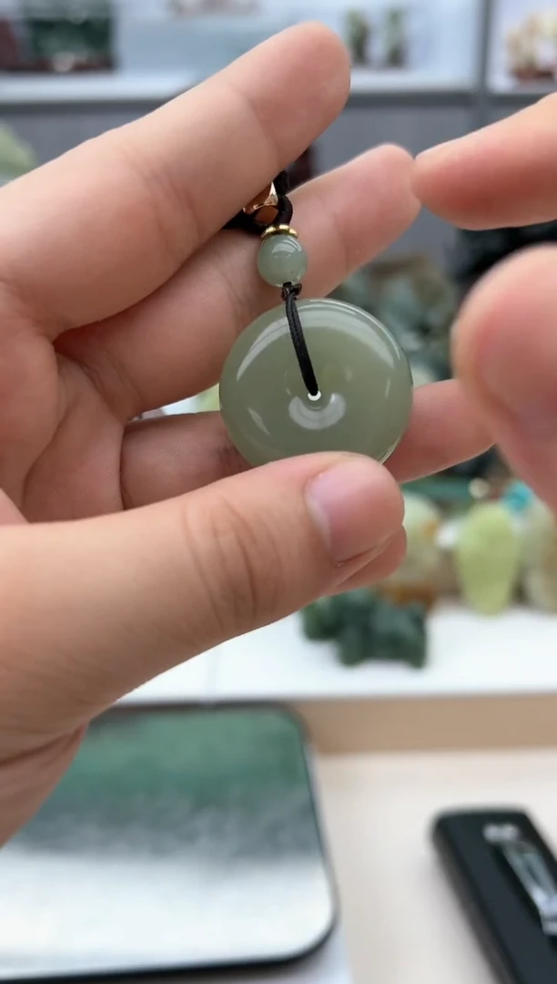 【闪购商品】和田玉挂件未镶嵌吊坠