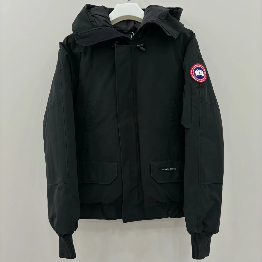 99新/Canada Goose加拿大鹅/兜帽饰边飞行员羽绒服外套/M码/6030