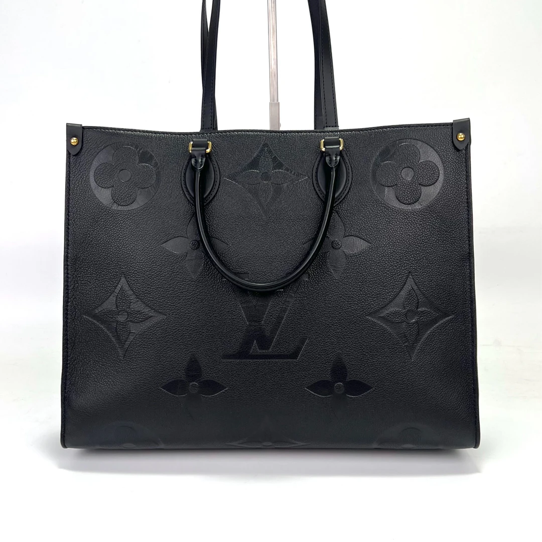 全新未使用  维舒/LV ONTHEGO中号托特/全新/公价24000/预售