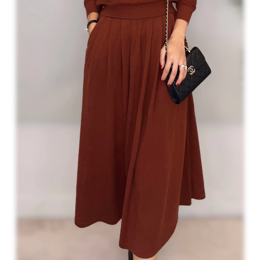 “美拉德色系”法式优雅、大摆纯色时尚百搭显瘦羊毛长款百搭半裙