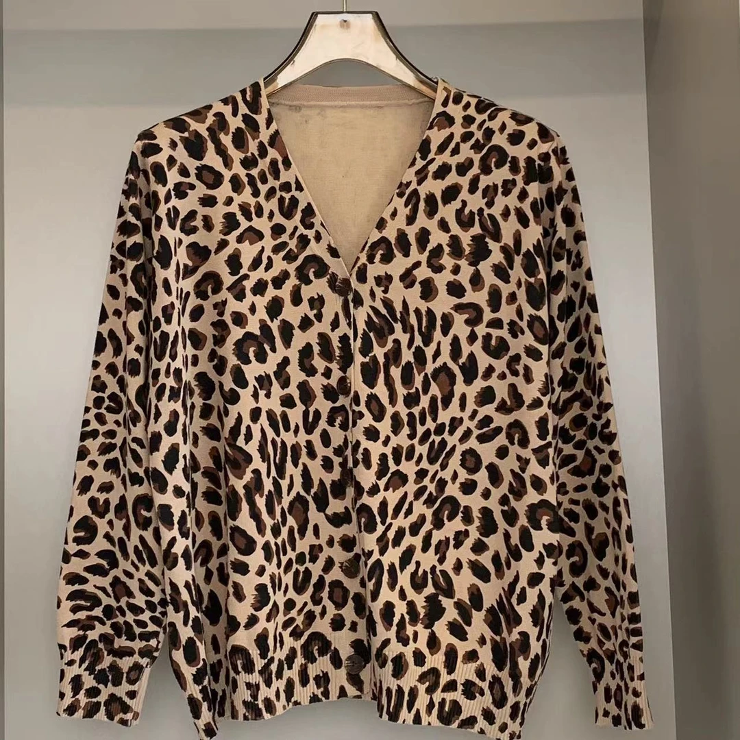 0310 港风复古气质显瘦V领个性豹纹针织开衫