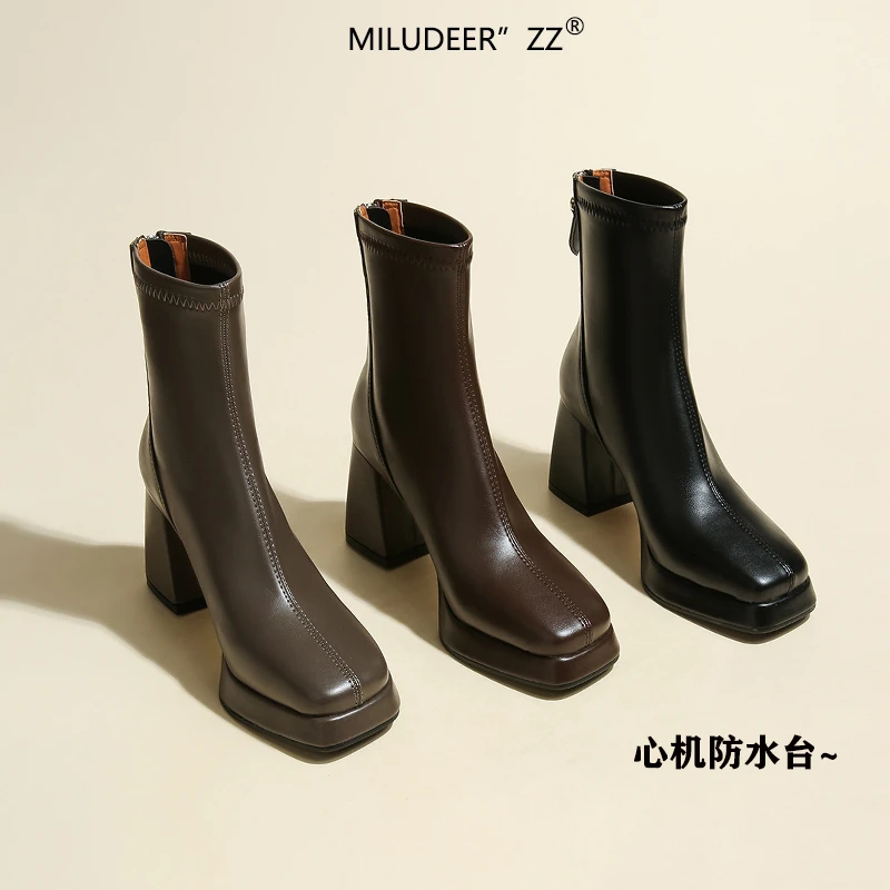 防水台短靴女2024新款秋款显高方头高跟短靴女粗跟小个子靴子女