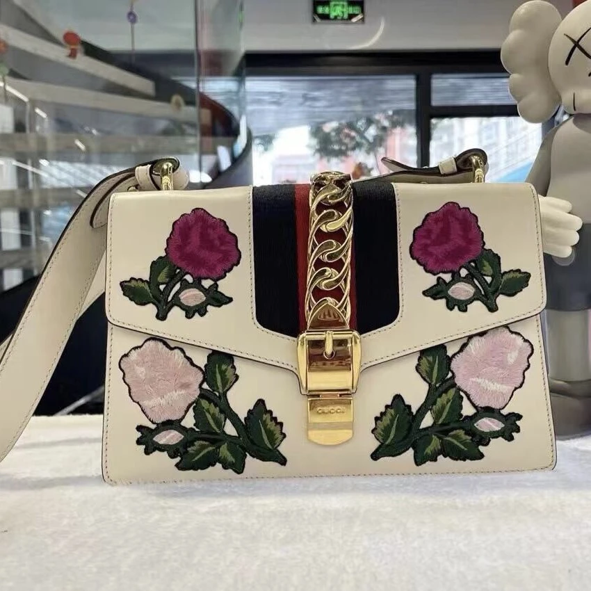 95新 GUCCI/古驰 古驰塞尔维亚刺绣中号手提斜挎包/送中检/jm