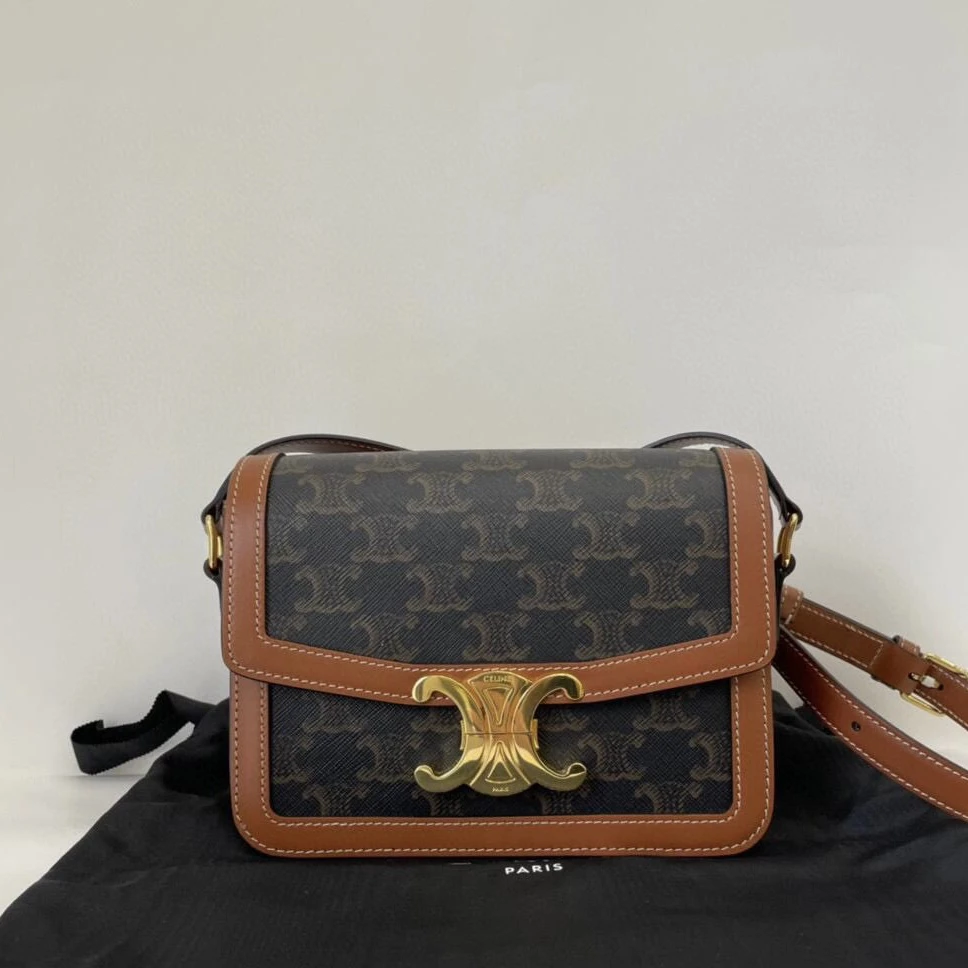 99新 Celine/思琳 塞林/老花邮差斜挎包/2488/送中检
