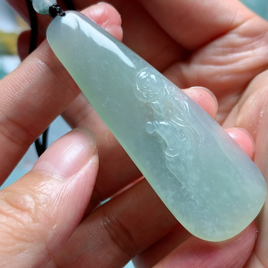 定制翡翠未镶嵌悟到