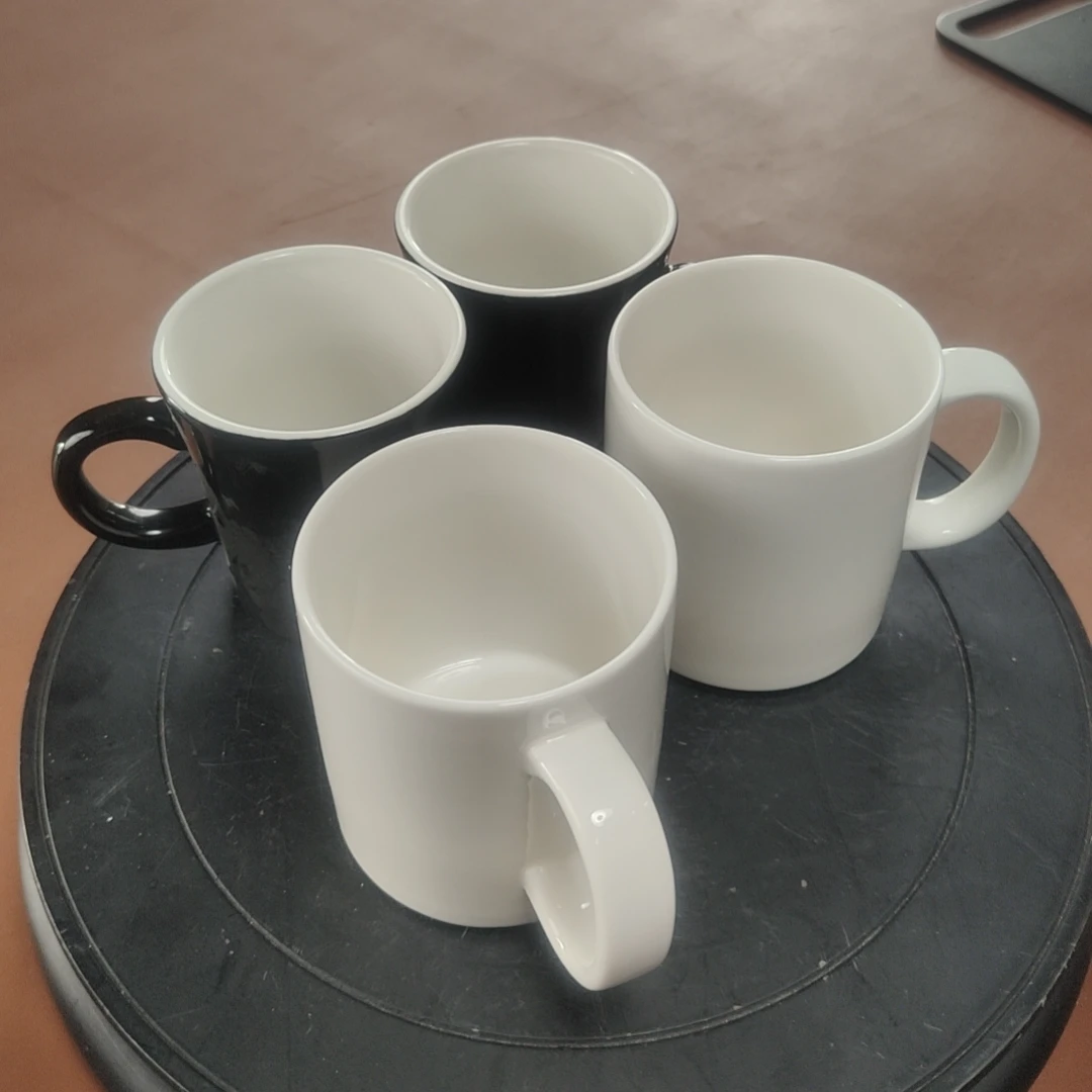 一对黑白办公杯 共四件