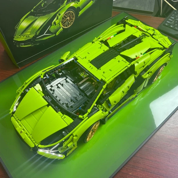完美版1:8兰博基尼大绿牛3696颗粒益智拼装积木跑车大型玩具