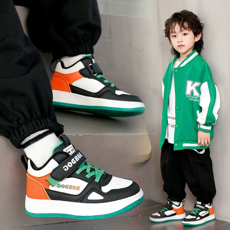 巴布豆童鞋男童运动鞋2024冬季新款儿童加绒鞋子冬季保暖运动板鞋