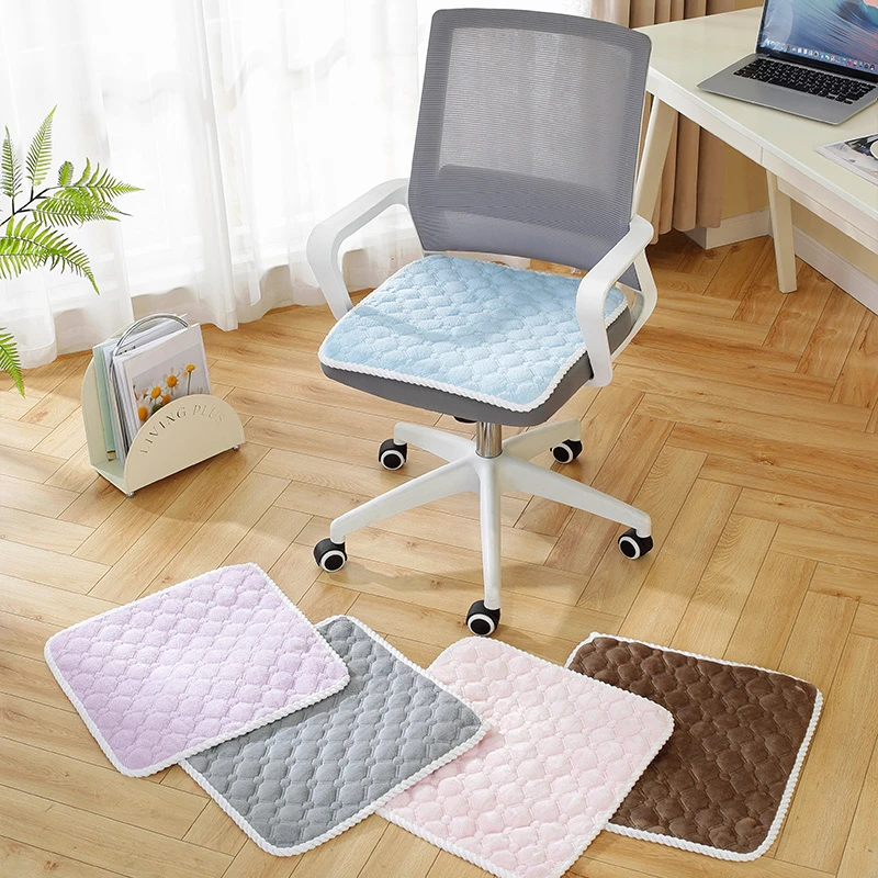 办公室专用椅子坐垫冬季久坐毛绒座椅垫子儿童学生宿舍加厚屁垫秋