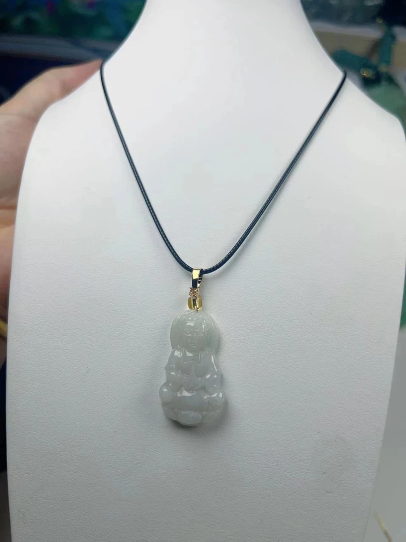 天然翡翠A货挂件宝宝款观音