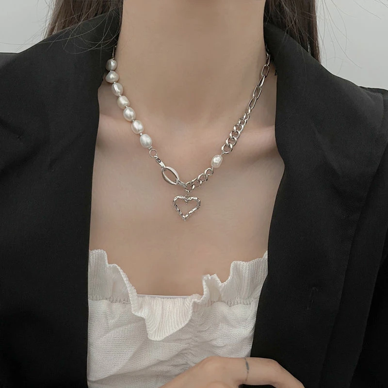 钛钢项链 镂空爱心项链女小众气质ins设计感拼接锁骨链百搭脖颈链