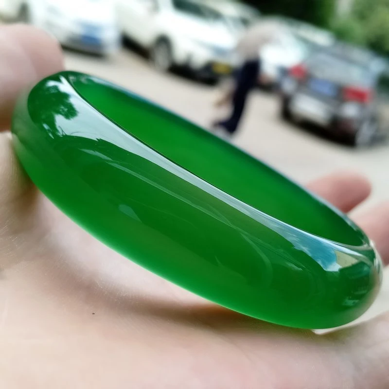 天然正品高品质冰阳绿满绿玉髓手镯（备注圈口）