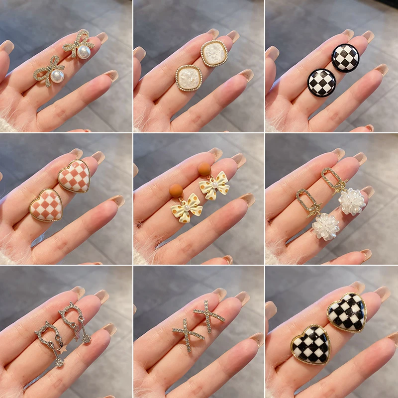 新款潮小众设计感耳环高级感气质法式耳饰