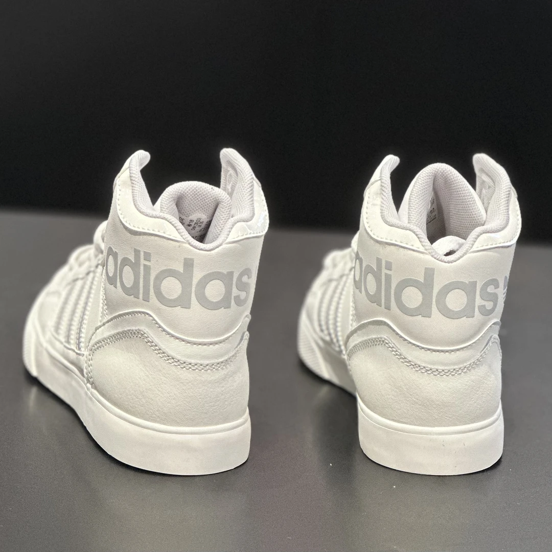 adidas/阿迪达斯三叶草男女百搭潮流复古春夏白色休闲板鞋 ID1131