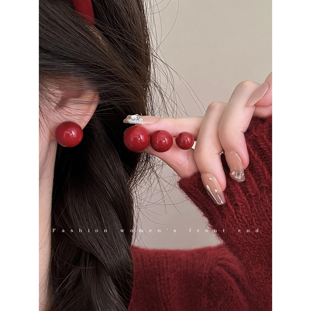 合金仿珍珠耳饰 酒红色豆豆贝珠耳钉女复古港风红色耳环养耳洞耳