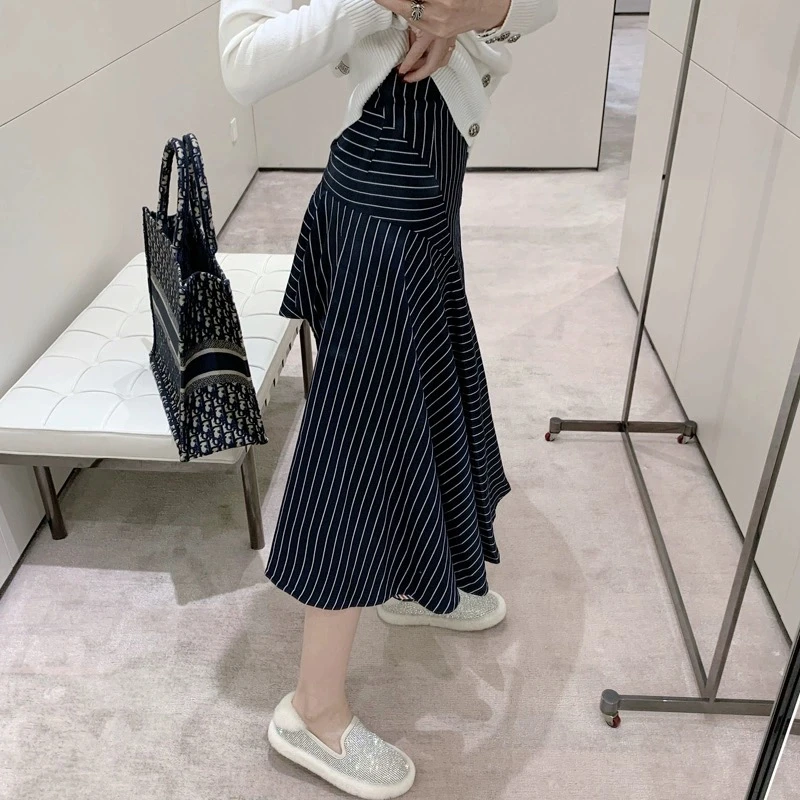 潮物空仓 条纹织带不规则开叉拼接半身裙
