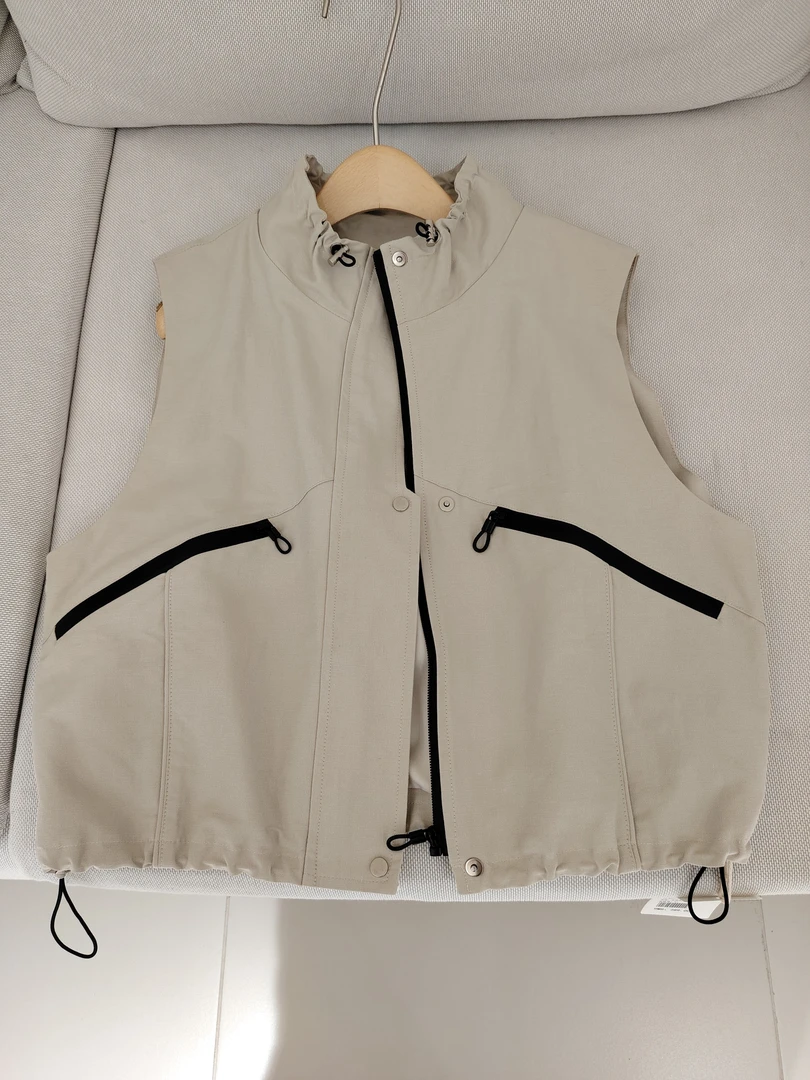 00194卷耳24AW24273工艺马甲