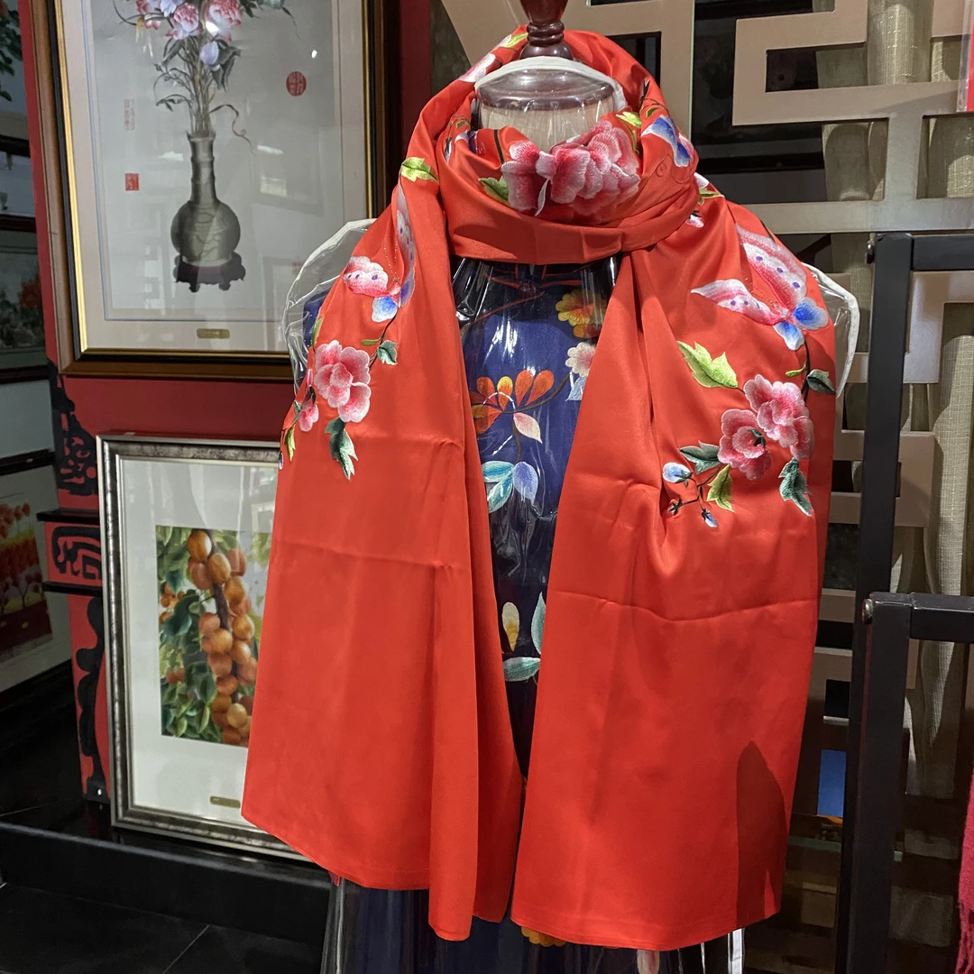 真丝刺绣披肩新款双色双面送妈妈长辈礼物