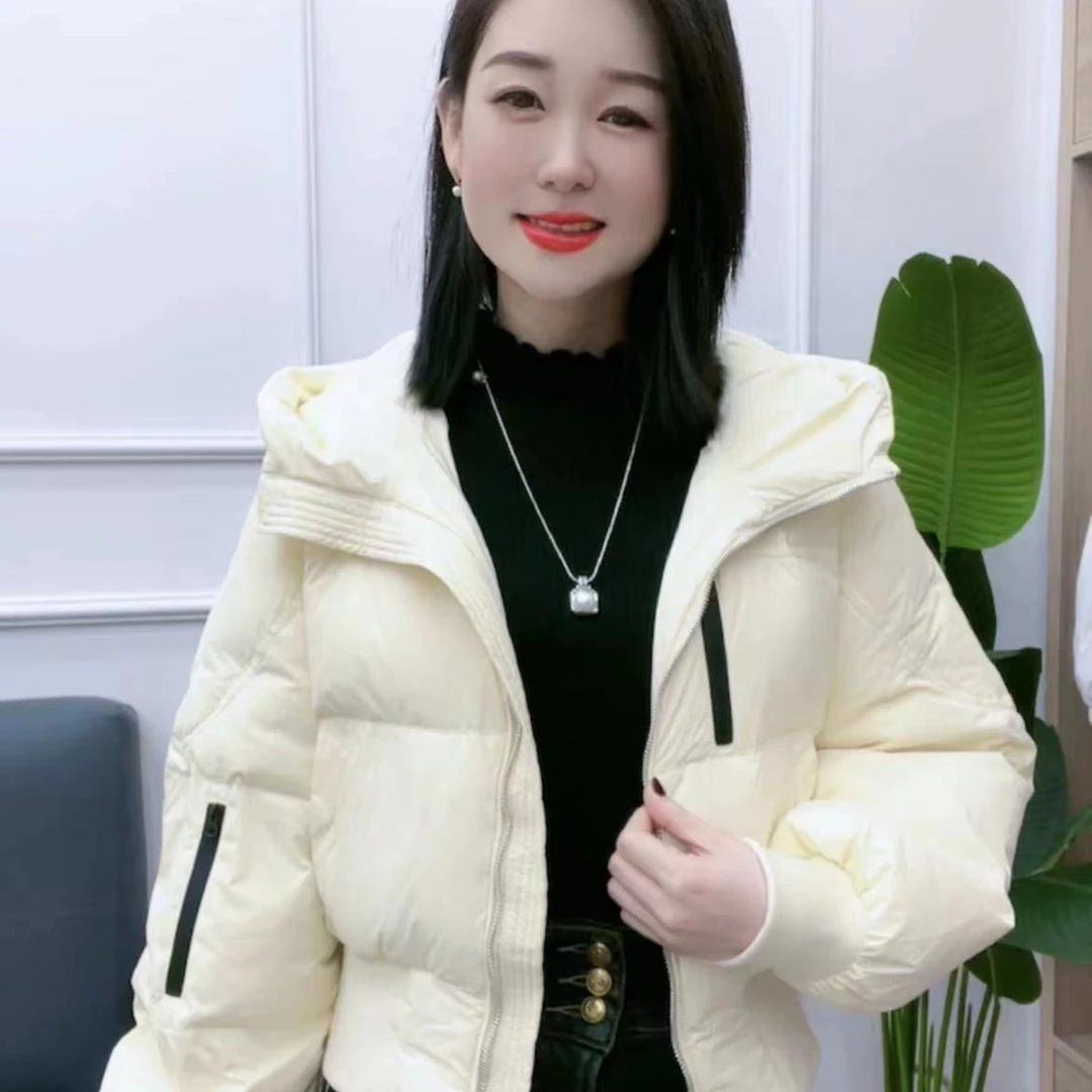 短款羽绒服2023年冬季小个子连帽韩版宽松百搭休闲时尚短款外套潮