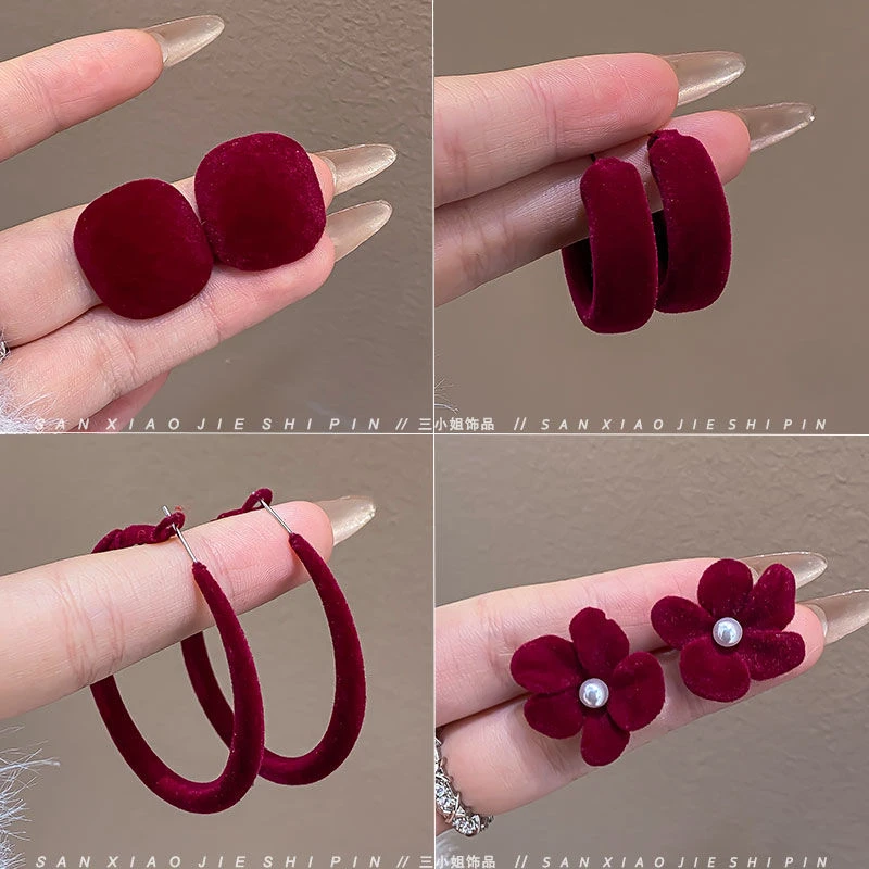 安可拉红植绒大耳圈女秋冬复古高级感方圆脸显瘦饰品时尚耳饰气质