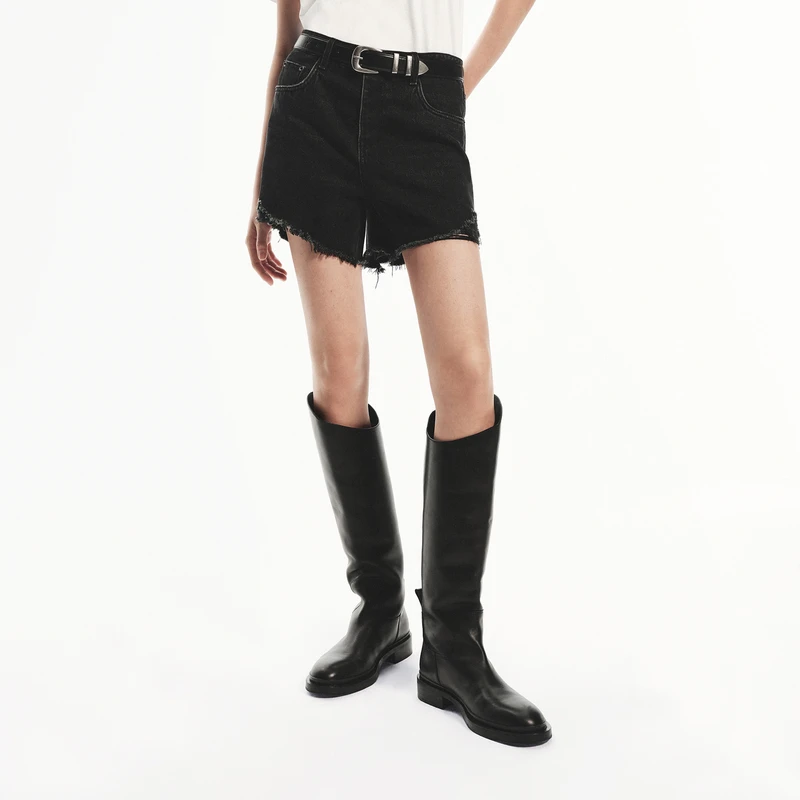 MOCO秋摇滚剪烂破洞纽扣中低腰棉质牛仔裤短裤MBD3SOT011