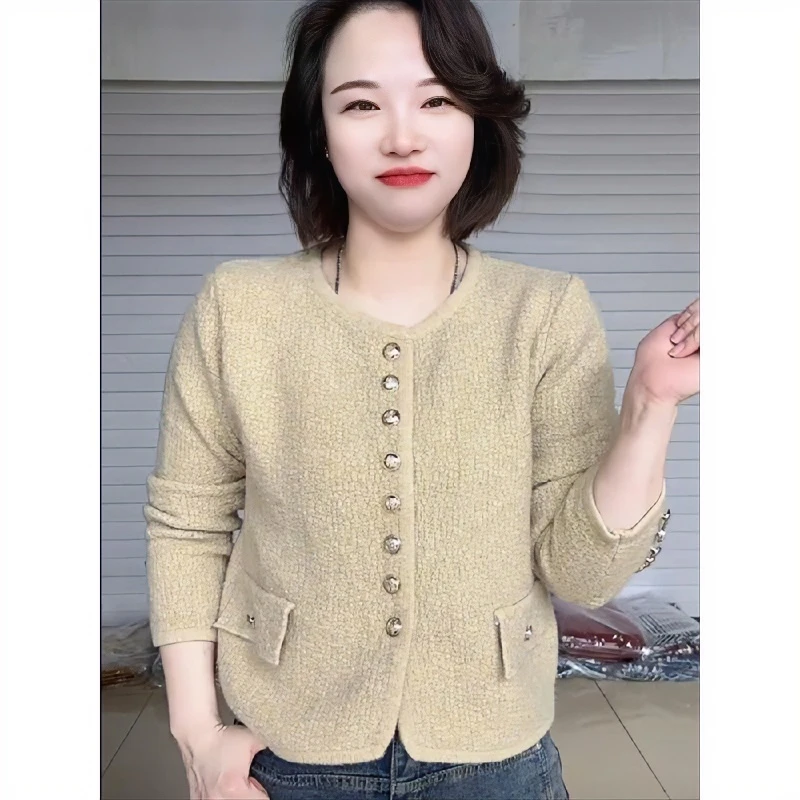 韩系早春穿搭纽扣针织开衫毛衣女装2024新款法式别致外套春季上衣