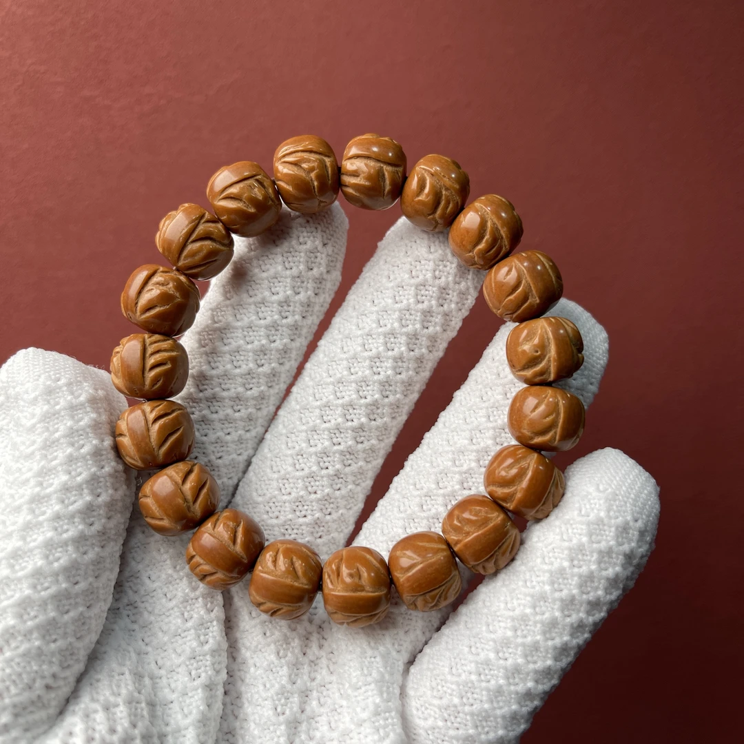 八面甄选-秦岭龙纹桃核老型精工立体红皮高油高密手工精修天然纹