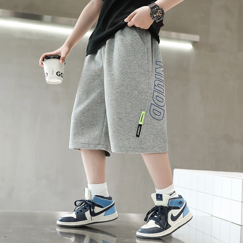 儿童装男童裤子夏装薄款中裤2025新款夏季中大童运动夏款男孩短裤