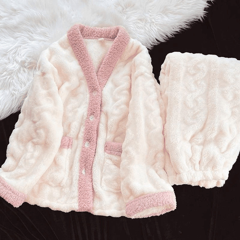 秋冬款加厚珊瑚绒睡衣女士秋冬天长袖可爱学生家居服保暖套装外