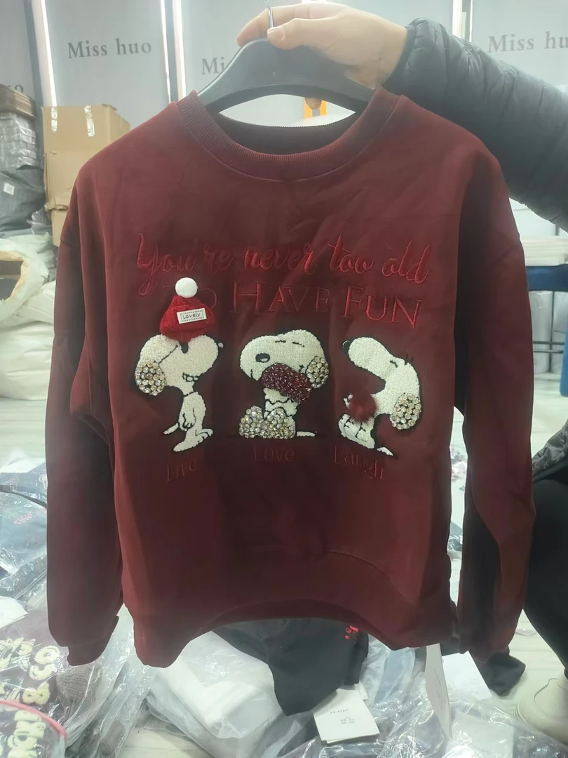 Miss huo 卡通字母卫衣 A酒红色 8952